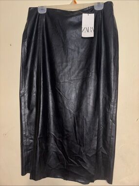 Zara Black Faux Leather Maxi Skirt - Sleek A-Line